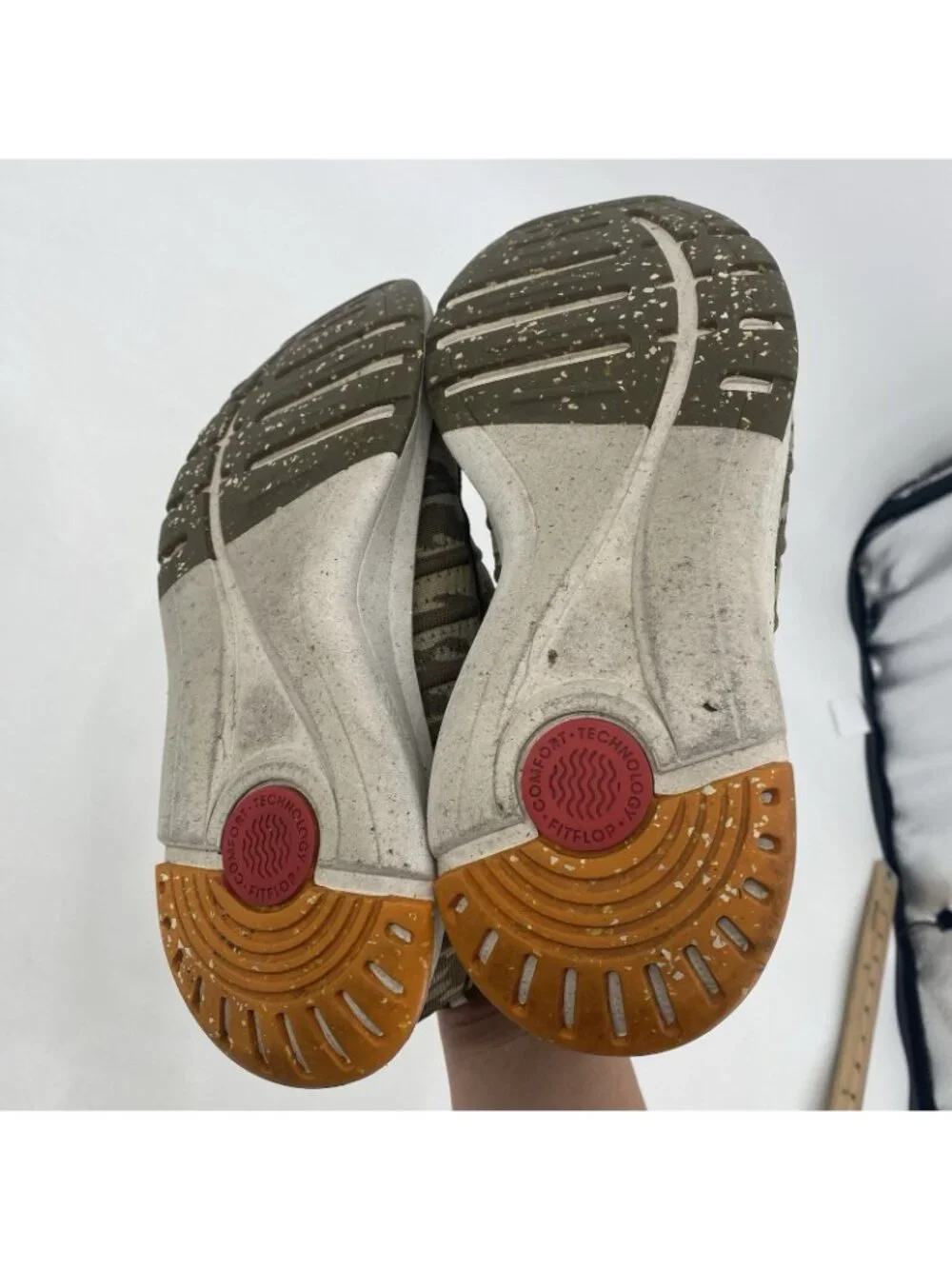 FitFlop Vitamin FF E01 Camo Knit Sports Sneakers Mossy Green Womens Size 8.5